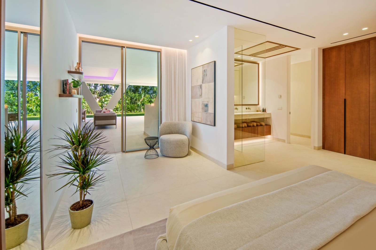 5 bedroom Villa for sale in Marbella with pool garage - € 11,750,000 (Ref: 9855118)