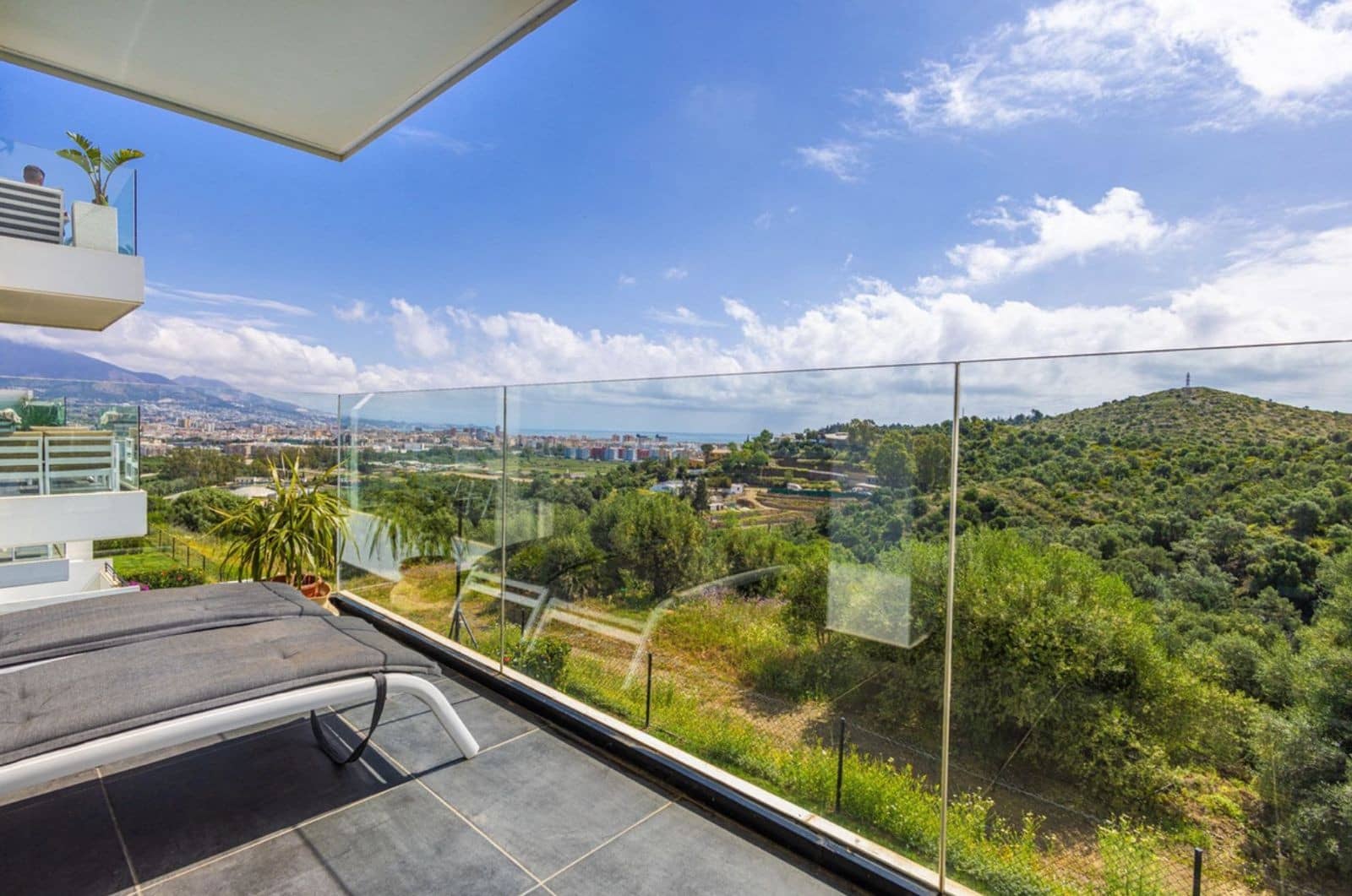 3 chambre Appartement à vendre à Mijas Costa avec piscine garage - 389 000 € (Ref: 9859621)
