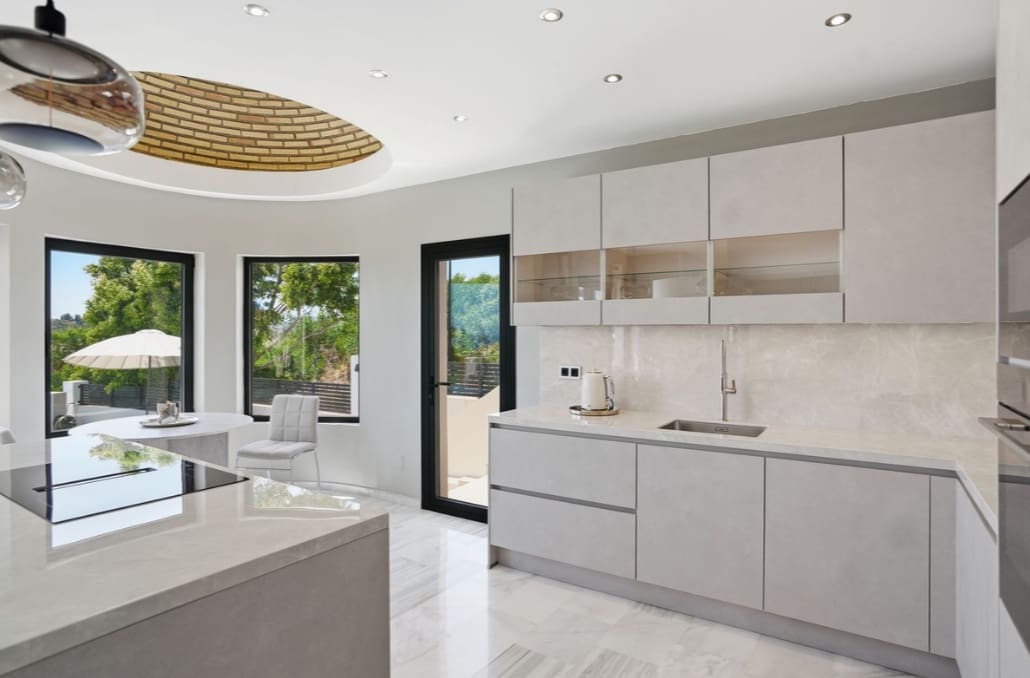 4 quarto Moradia para venda em Mijas Costa com piscina garagem - 1 599 000 € (Ref: 9868362)