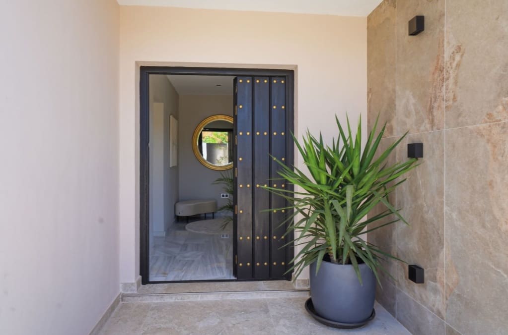 4 quarto Moradia para venda em Mijas Costa com piscina garagem - 1 599 000 € (Ref: 9868362)