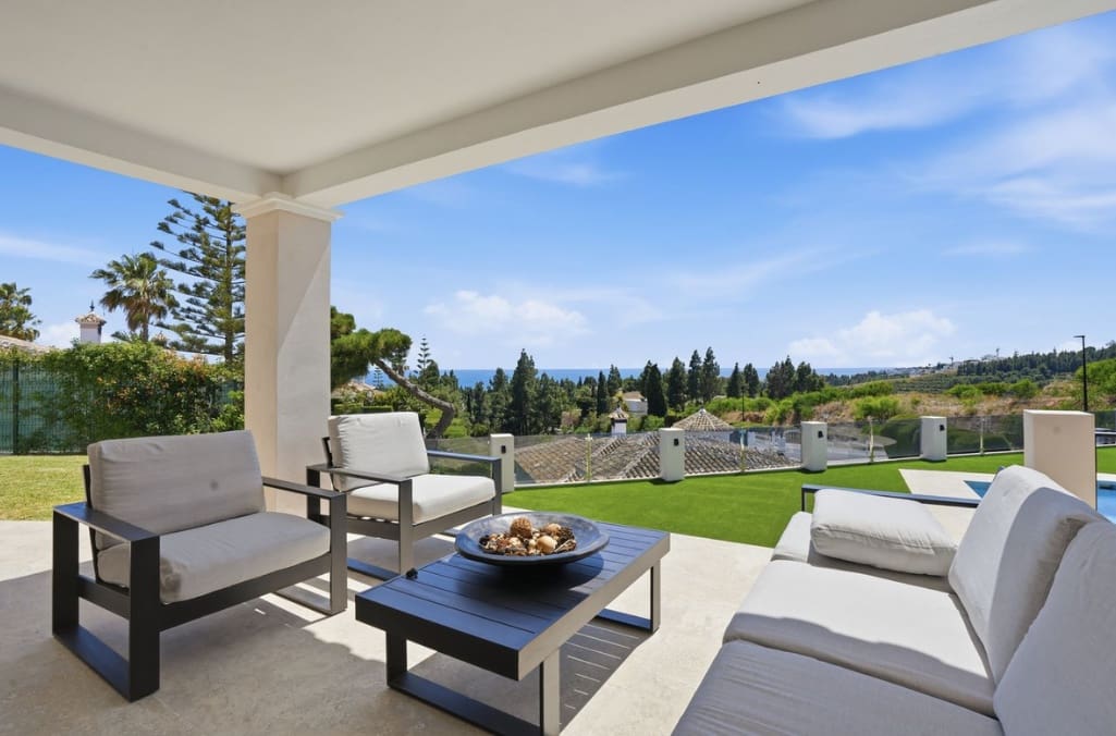 4 quarto Moradia para venda em Mijas Costa com piscina garagem - 1 599 000 € (Ref: 9868362)