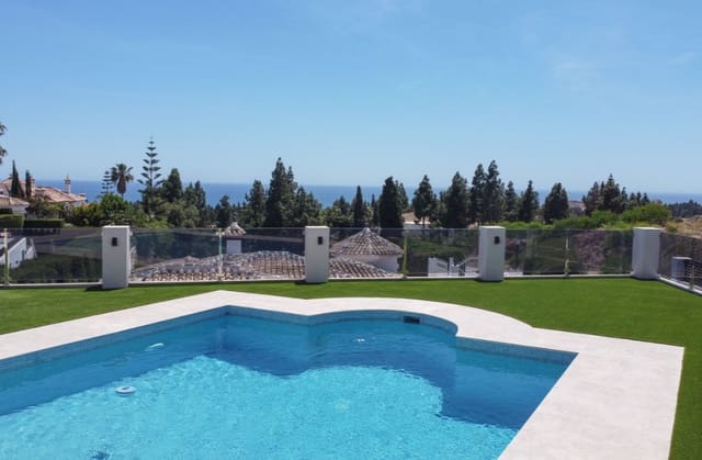 4 soverom Villa til salgs i Mijas Costa, Mijas med svømmebasseng garasje - € 1 599 000 (Ref: 9868362)