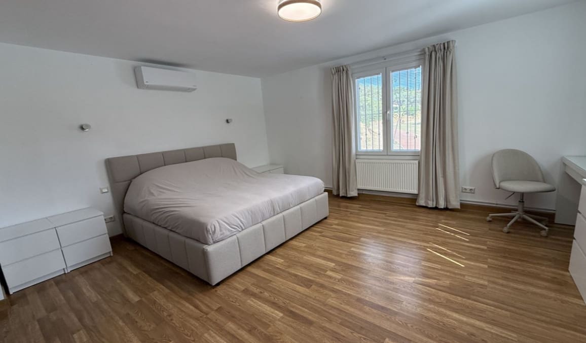 4 slaapkamer Villa te koop in Mijas Costa met zwembad - € 750.000 (Ref: 9868364)