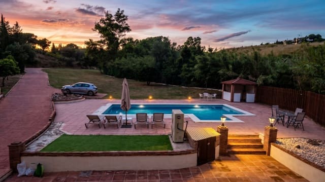 4 chambre Villa/Maison à vendre à Mijas Costa, Mijas avec piscine - 750 000 € (Ref: 9868364)