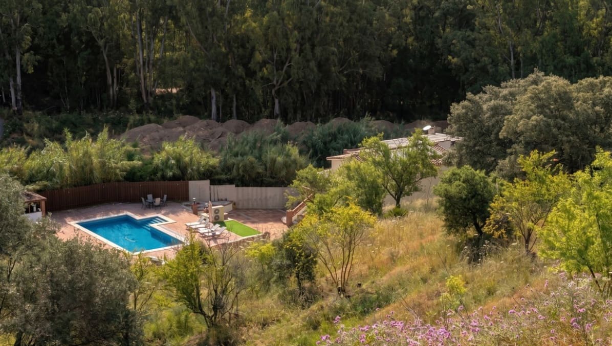 4 slaapkamer Villa te koop in Mijas Costa met zwembad - € 750.000 (Ref: 9868364)