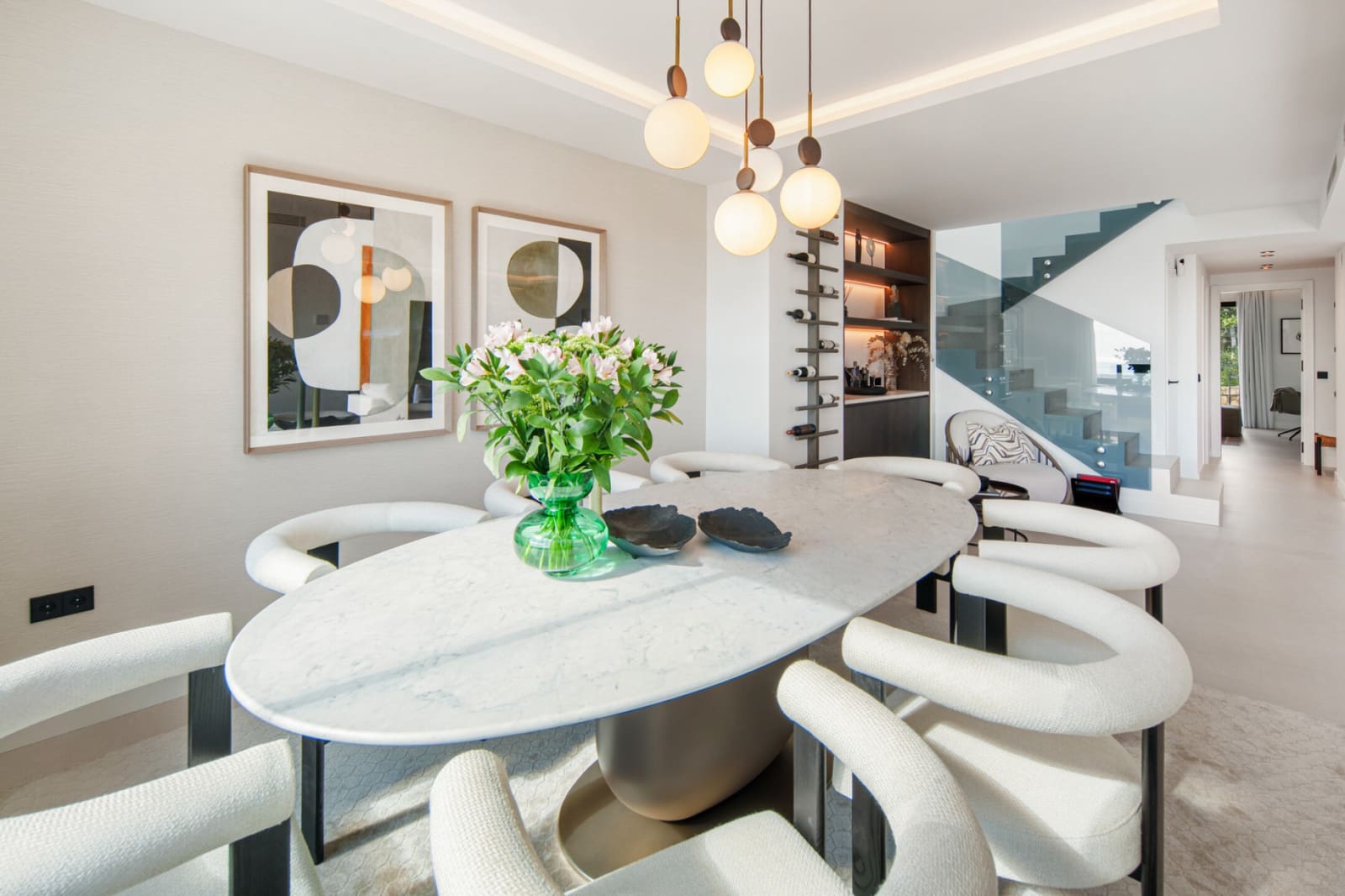2 sypialnia Penthouse na sprzedaż w Benahavis z basenem garażem - 1 950 000 € (Ref: 9878149)