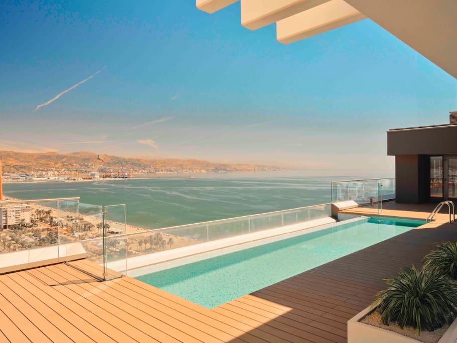 4 quarto Penthouse para venda em Malaga cidade com piscina garagem - 4 408 000 € (Ref: 9878150)