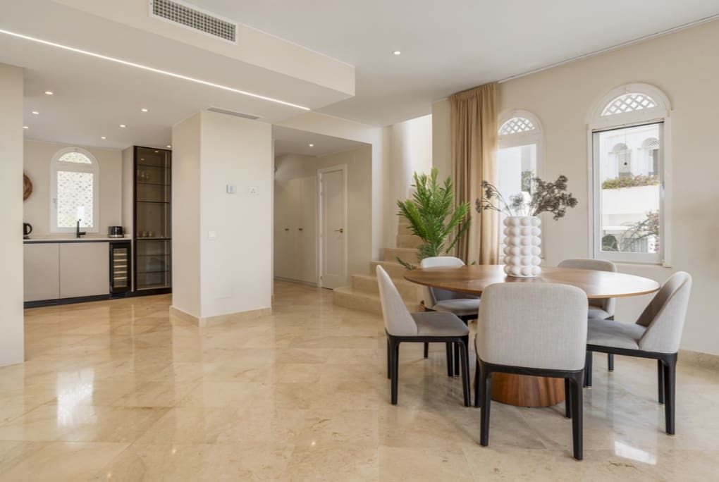 3 bedroom Penthouse for sale in Golden Mile with pool garage - € 1,395,000 (Ref: 9878152)