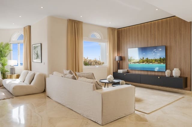 3 soveværelse Penthouse til salg i Golden Mile, Marbella med swimmingpool garage - € 1.395.000 (Ref: 9878152)