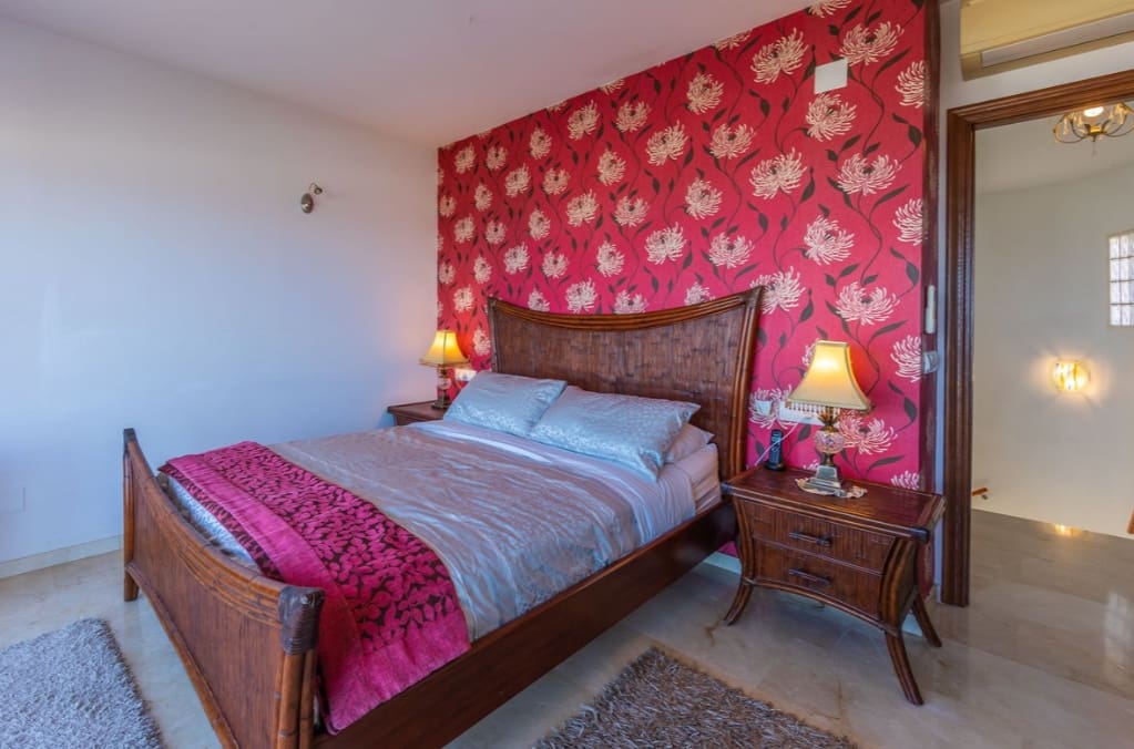 3 quarto Moradia para venda em San Luis de Sabinillas com piscina garagem - 875 000 € (Ref: 9878153)
