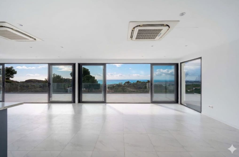 4 soveværelse Villa til salg i Mijas med swimmingpool garage - € 1.480.000 (Ref: 9893889)