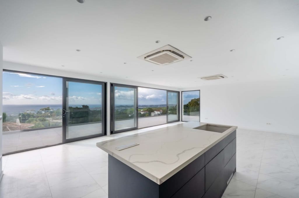 4 soveværelse Villa til salg i Mijas med swimmingpool garage - € 1.480.000 (Ref: 9893889)