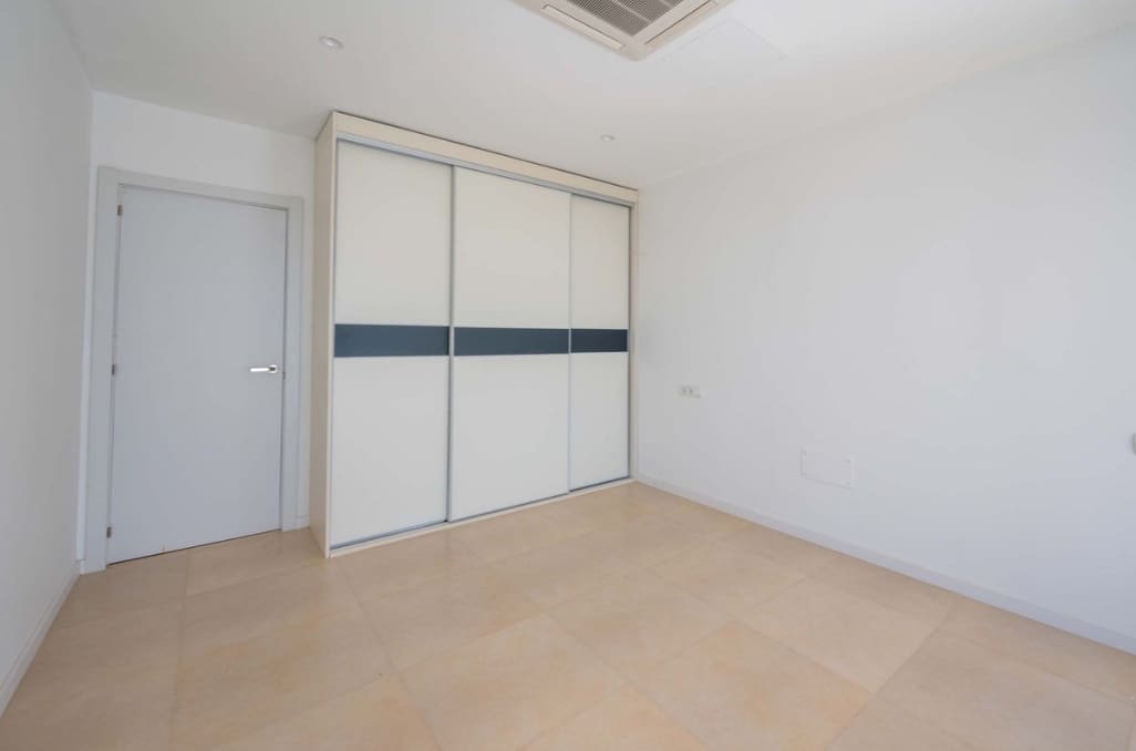 4 soveværelse Villa til salg i Mijas med swimmingpool garage - € 1.480.000 (Ref: 9893889)