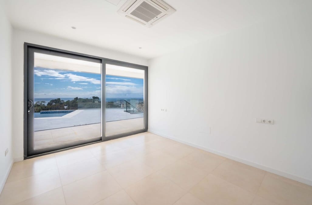 4 soveværelse Villa til salg i Mijas med swimmingpool garage - € 1.480.000 (Ref: 9893889)