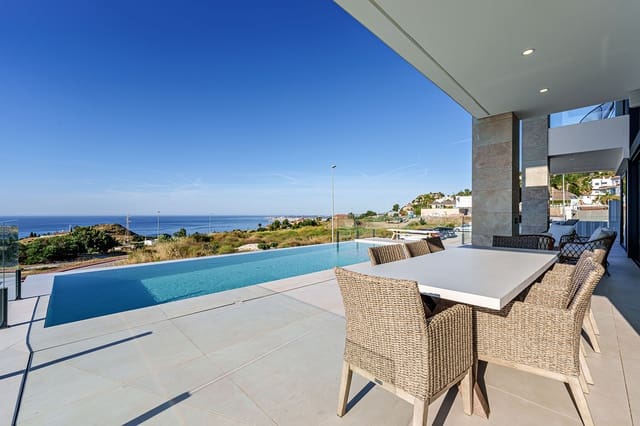 4 soverom Villa til salgs i Benalmádena med svømmebasseng garasje - € 2 600 000 (Ref: 9893890)