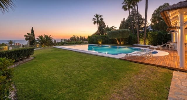 7 soveværelse Villa til salg i Marbella med swimmingpool garage - € 3.995.000 (Ref: 9893891)