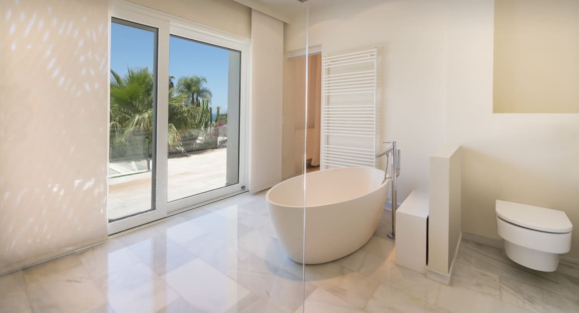 7 soveværelse Villa til salg i Marbella med swimmingpool garage - € 3.995.000 (Ref: 9893891)