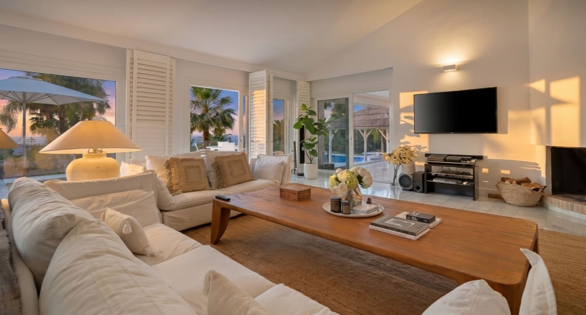 7 soveværelse Villa til salg i Marbella med swimmingpool garage - € 3.995.000 (Ref: 9893891)
