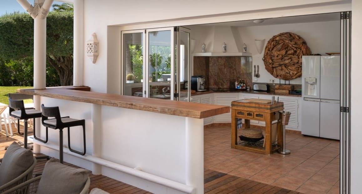 7 soveværelse Villa til salg i Marbella med swimmingpool garage - € 3.995.000 (Ref: 9893891)