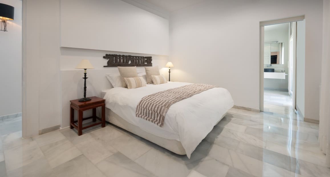 7 soveværelse Villa til salg i Marbella med swimmingpool garage - € 3.995.000 (Ref: 9893891)