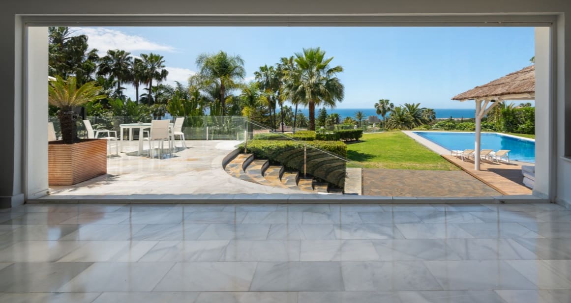 7 soveværelse Villa til salg i Marbella med swimmingpool garage - € 3.995.000 (Ref: 9893891)