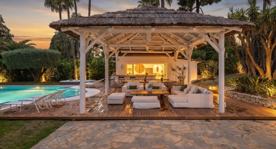 7 soveværelse Villa til salg i Marbella med swimmingpool garage - € 3.995.000 (Ref: 9893891)