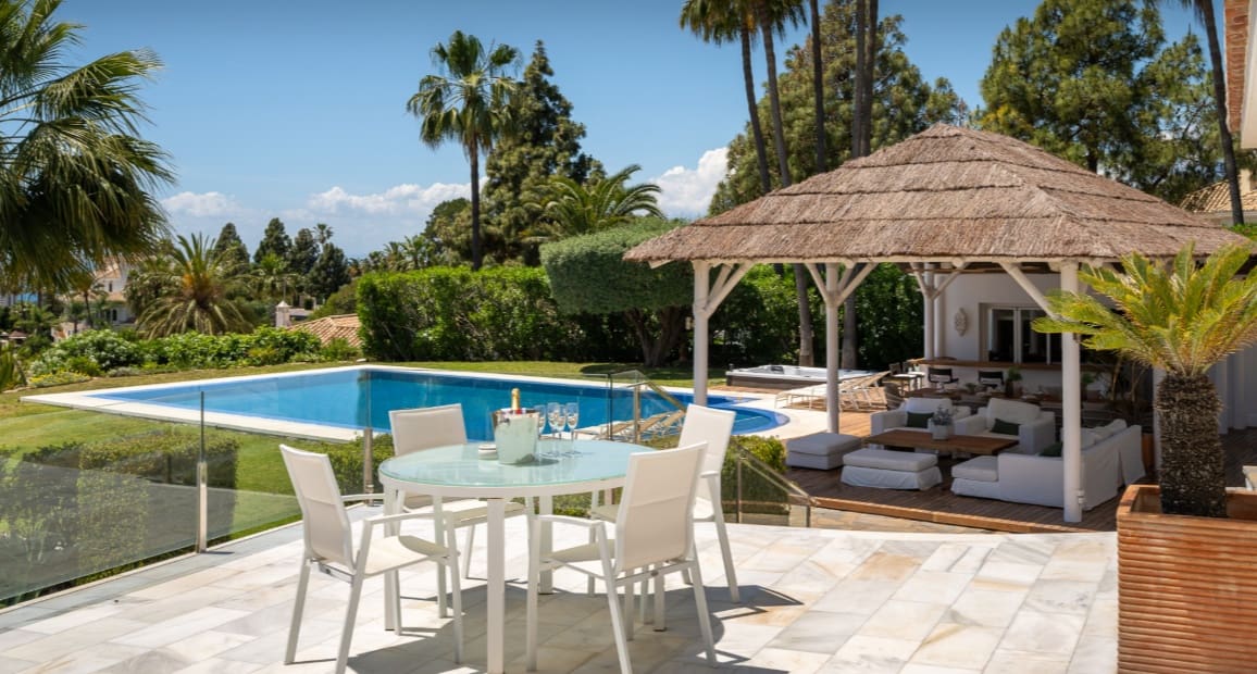 7 soveværelse Villa til salg i Marbella med swimmingpool garage - € 3.995.000 (Ref: 9893891)