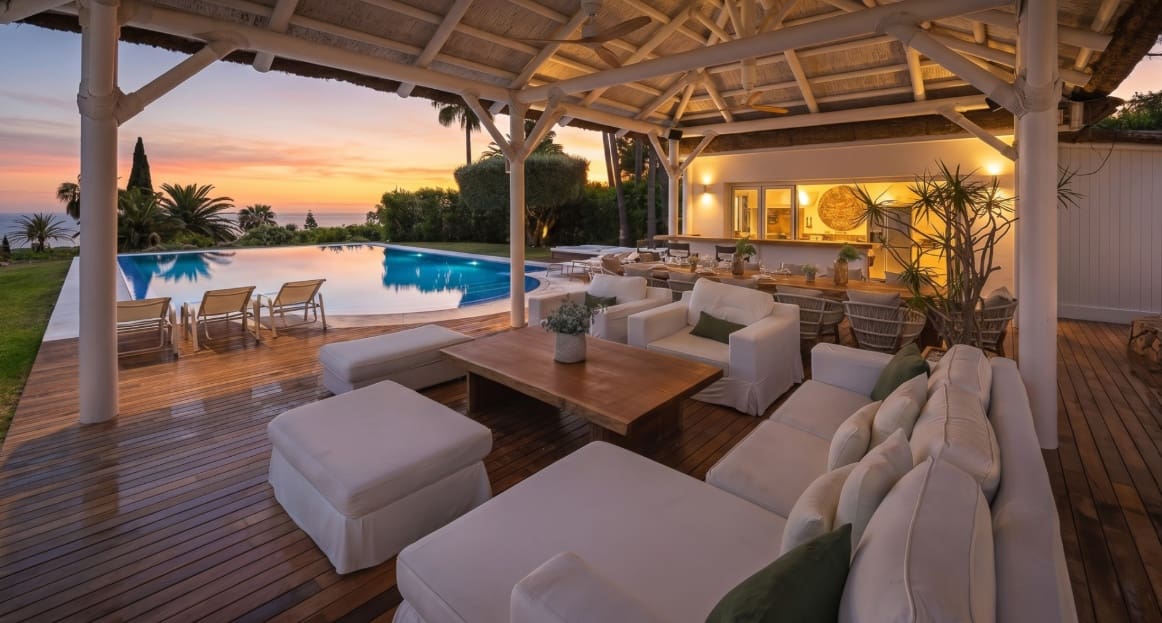 7 soveværelse Villa til salg i Marbella med swimmingpool garage - € 3.995.000 (Ref: 9893891)