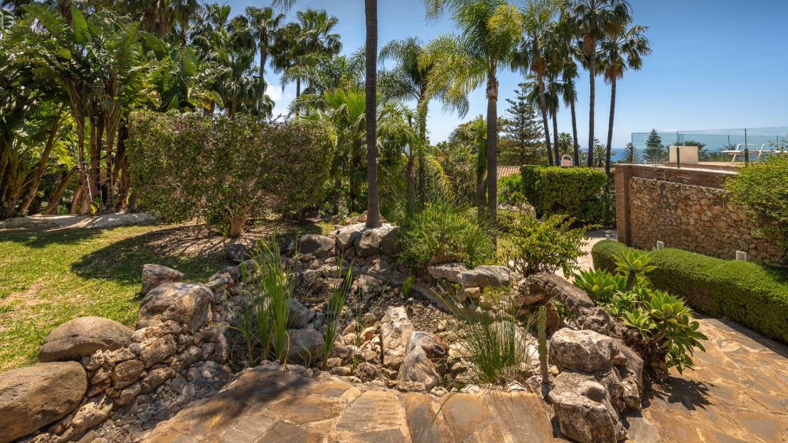 7 soveværelse Villa til salg i Marbella med swimmingpool garage - € 3.995.000 (Ref: 9893891)