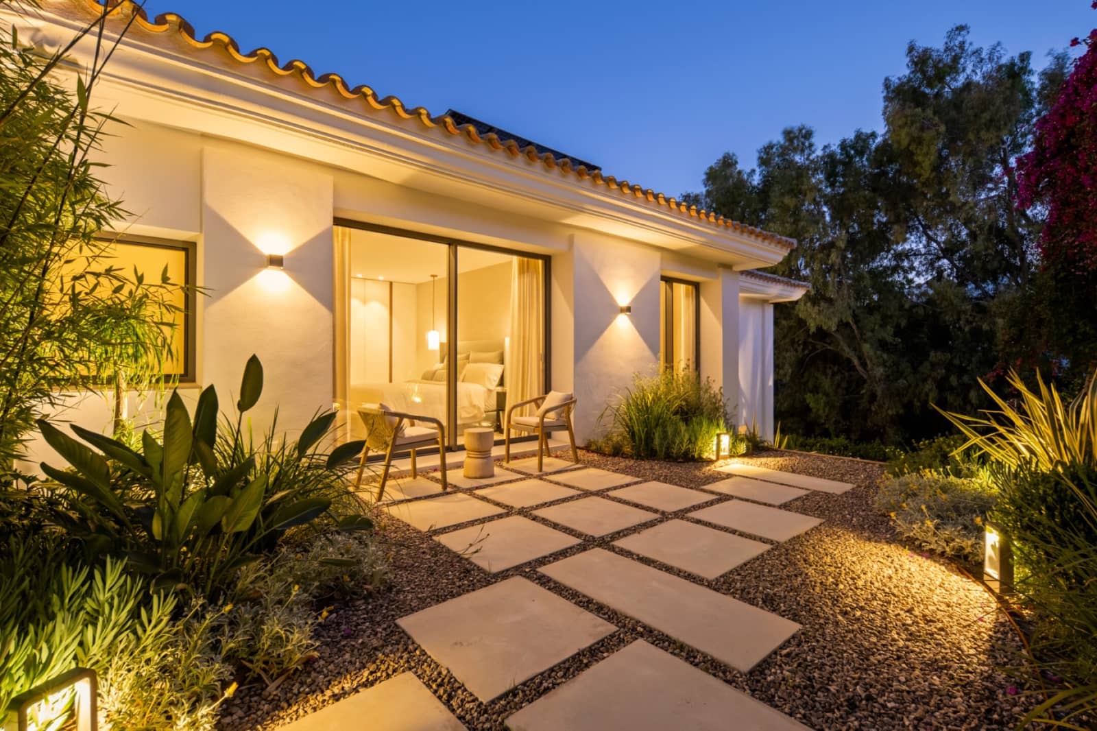 6 quarto Moradia para venda em Benahavis com piscina garagem - 7 470 000 € (Ref: 9893892)