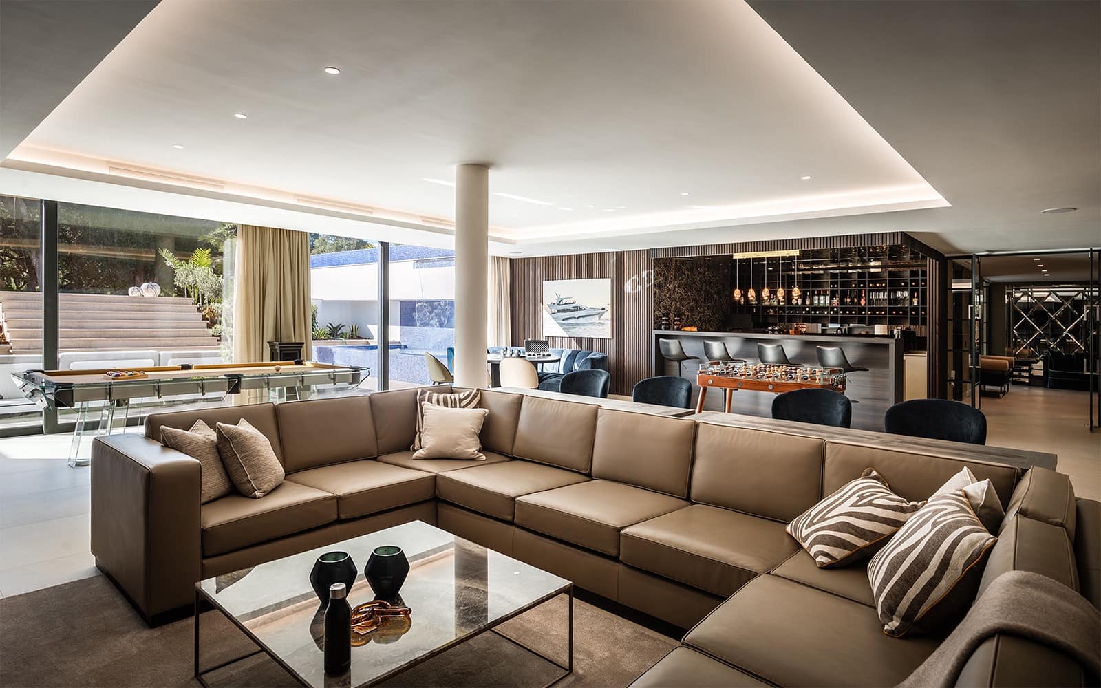 7 sovrum Villa till salu i Sotogrande med garage - 12 995 000 € (Ref: 9893893)