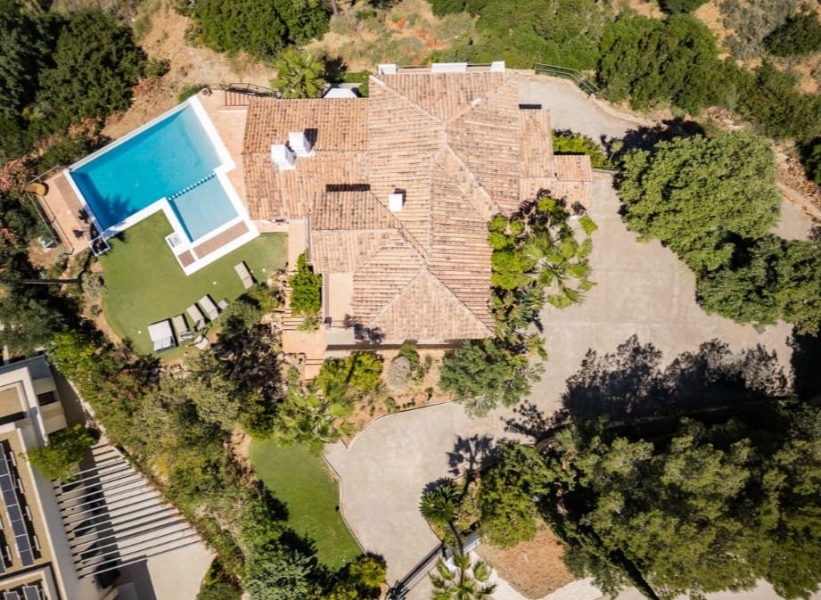 5 soverom Villa til salgs i Marbella med svømmebasseng garasje - € 1 795 000 (Ref: 9893895)