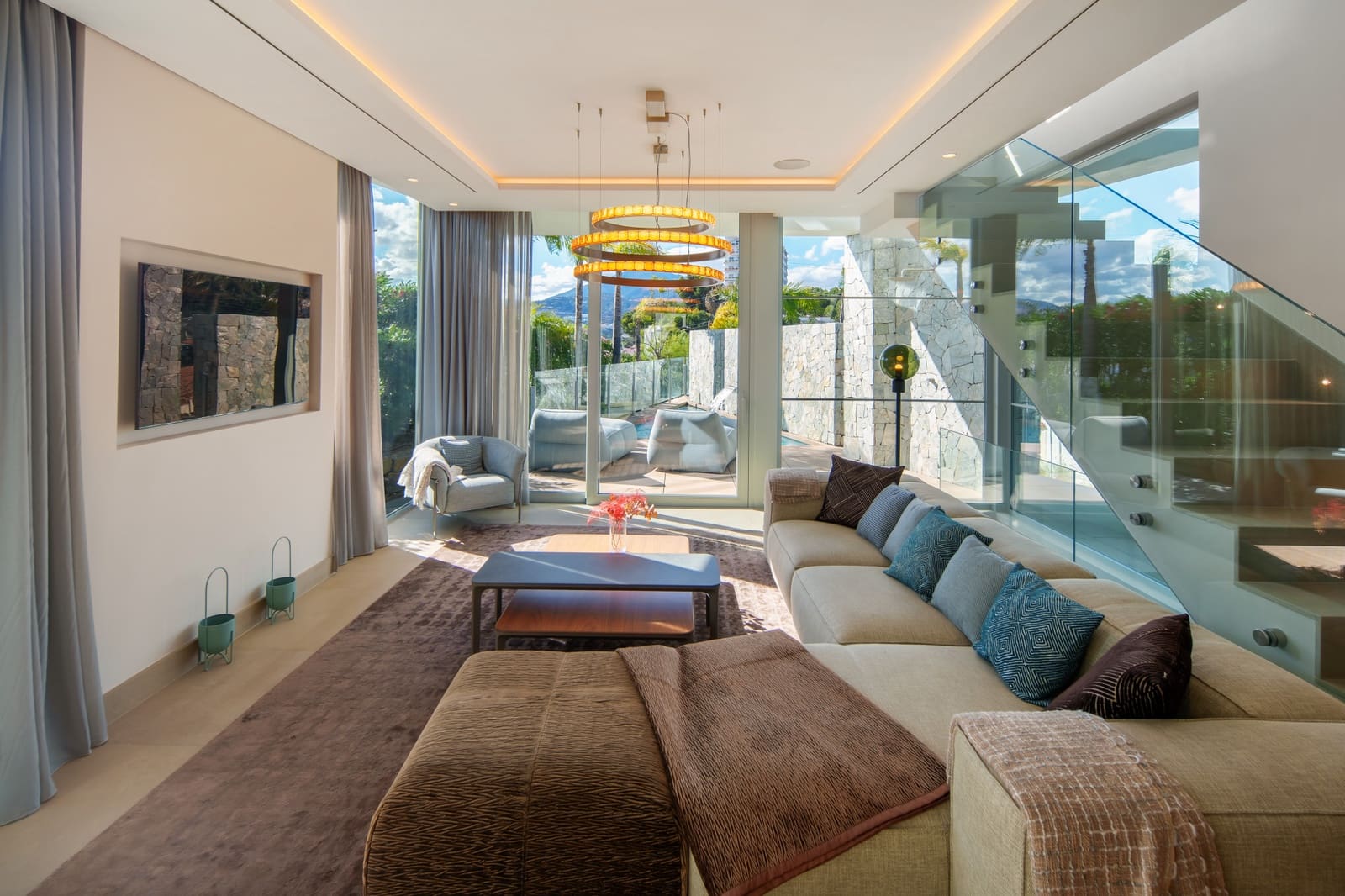 4 slaapkamer Villa te koop in Marbella met zwembad garage - € 2.775.000 (Ref: 9903947)