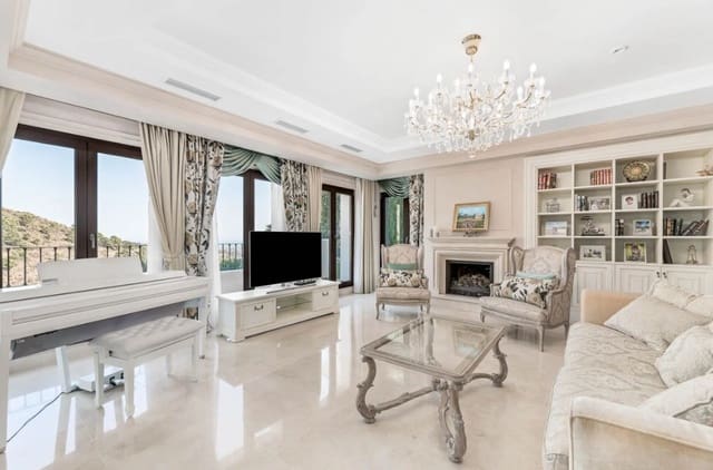 Chalet de 5 habitaciones en Benahavís en venta con piscina garaje - 1.595.000 € (Ref: 9906889)
