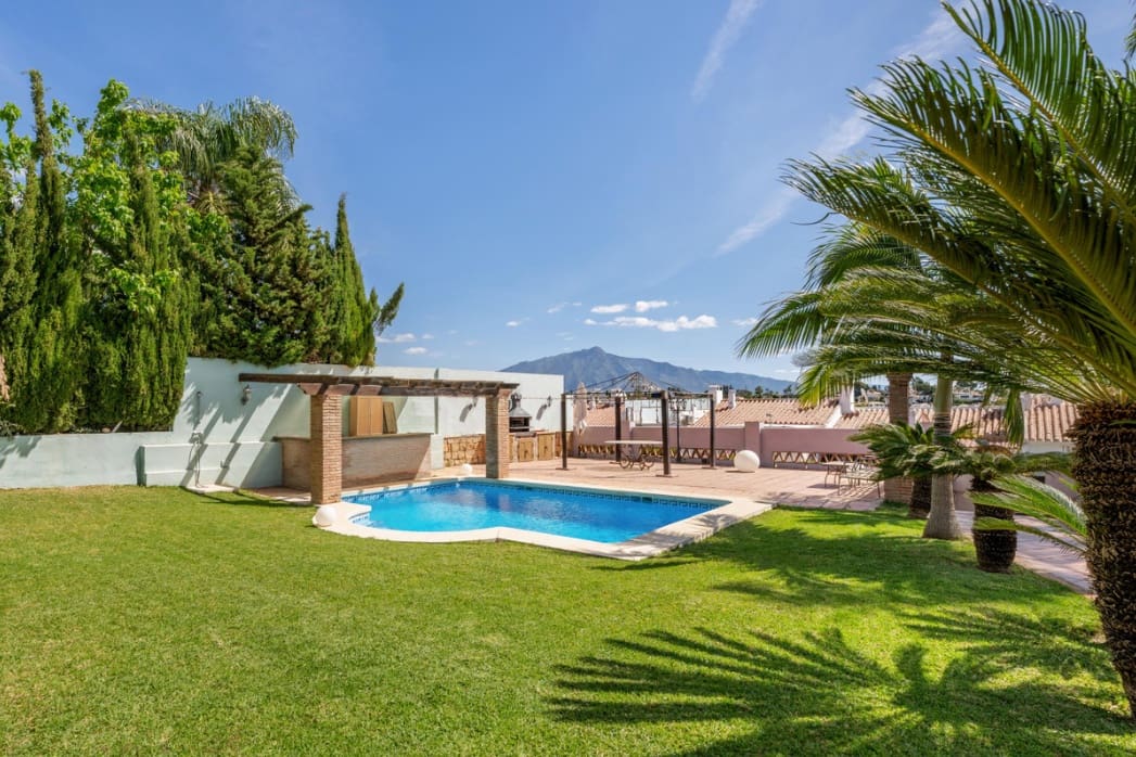 3 camera da letto Villa in vendita in Atalaya-Isdabe con piscina garage - 1.250.000 € (Rif: 9906891)