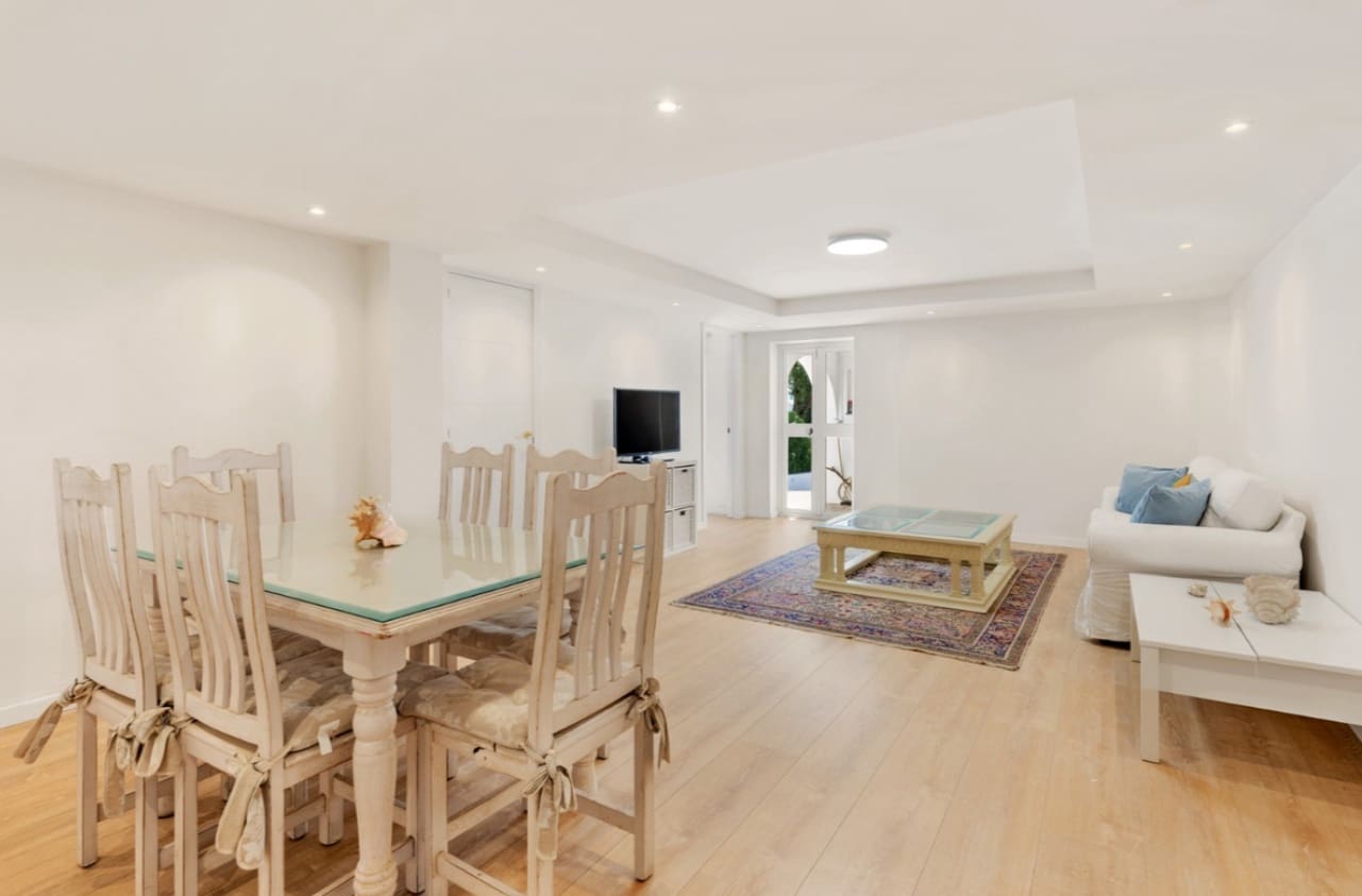 4 soverom Villa til salgs i La Cala de Mijas med svømmebasseng garasje - € 1 180 000 (Ref: 9906893)