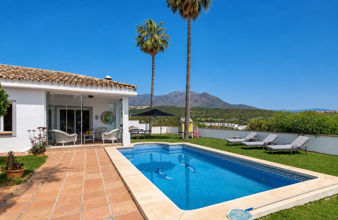 3 camera da letto Villa in vendita in Estepona con piscina garage - 799.000 € (Rif: 9906894)
