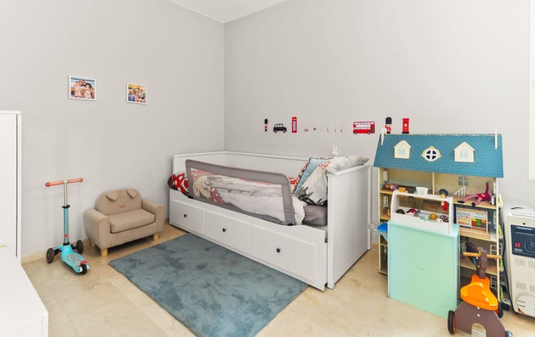 3 camera da letto Villa in vendita in Estepona con piscina garage - 799.000 € (Rif: 9906894)