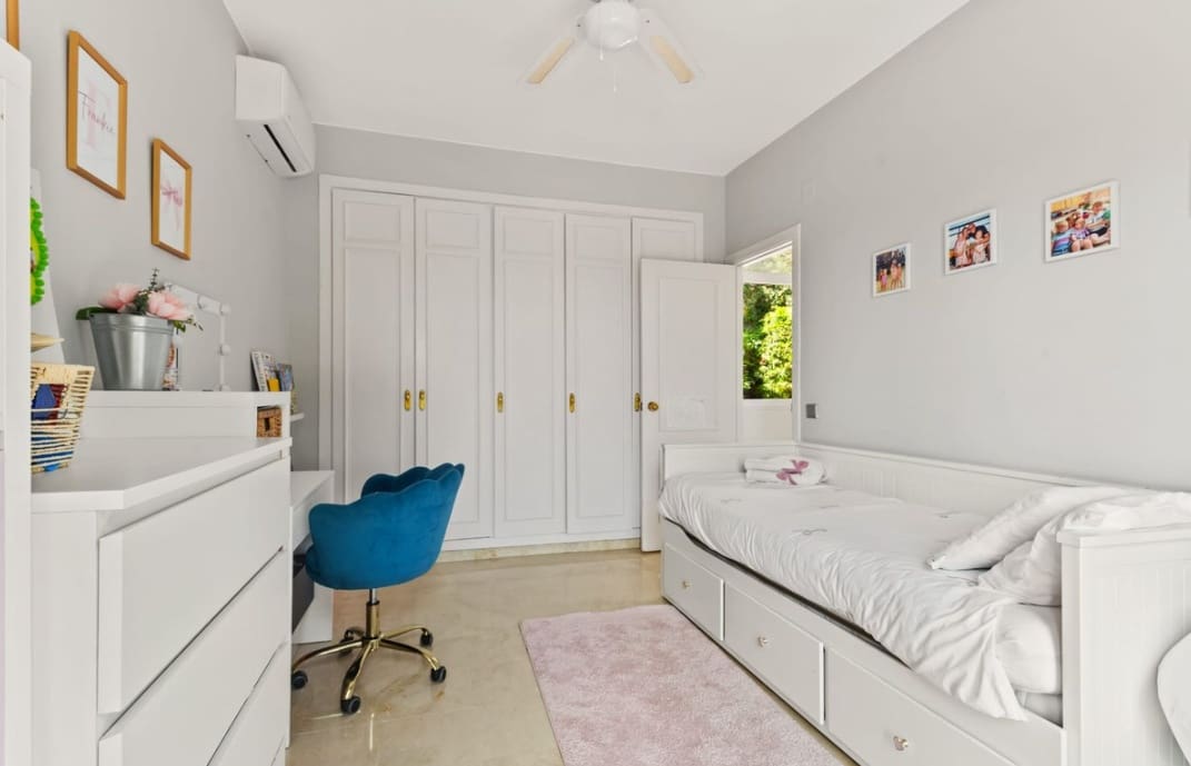 3 camera da letto Villa in vendita in Estepona con piscina garage - 799.000 € (Rif: 9906894)