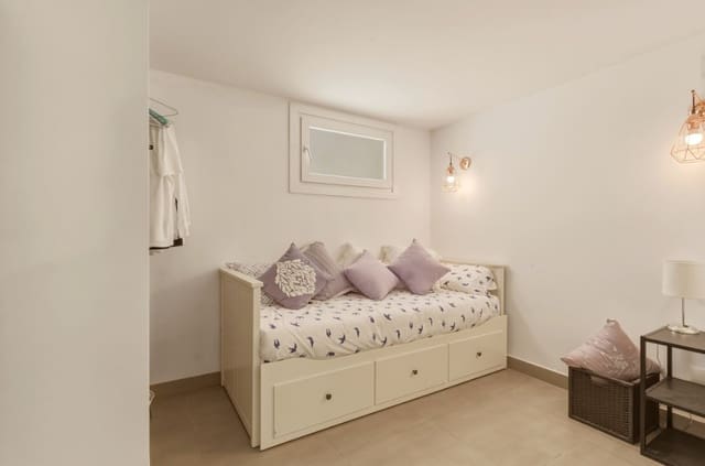 3 camera da letto Villa in vendita in Estepona con piscina garage - 525.000 € (Rif: 9906895)