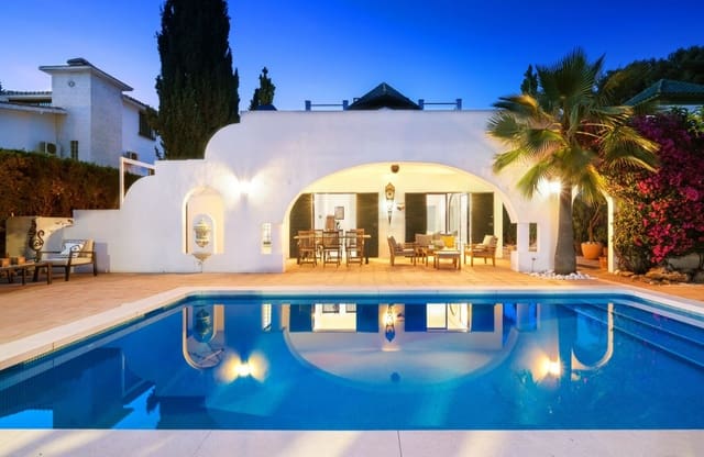 4 chambre Villa/Maison à vendre à Marbella - 1 649 000 € (Ref: 9926925)