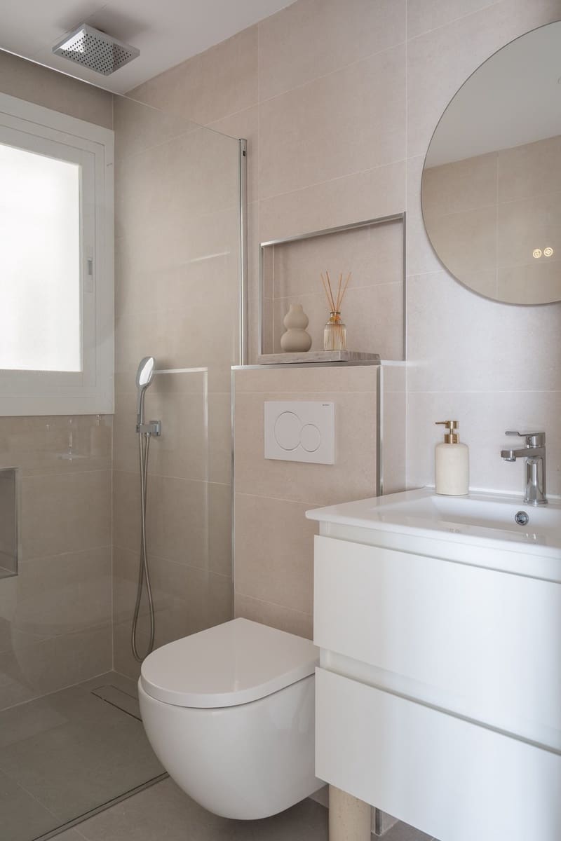 3 bedroom Apartment for sale in Benahavis with pool garage - € 725,000 (Ref: 9926927)