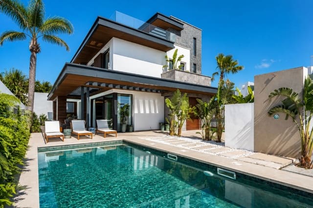 3 chambre Villa/Maison à vendre à La Cala de Mijas, Mijas avec piscine garage - 2 095 000 € (Ref: 9928914)