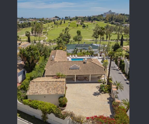 4 quarto Moradia para venda em Marbella com piscina garagem - 2 950 000 € (Ref: 9933680)