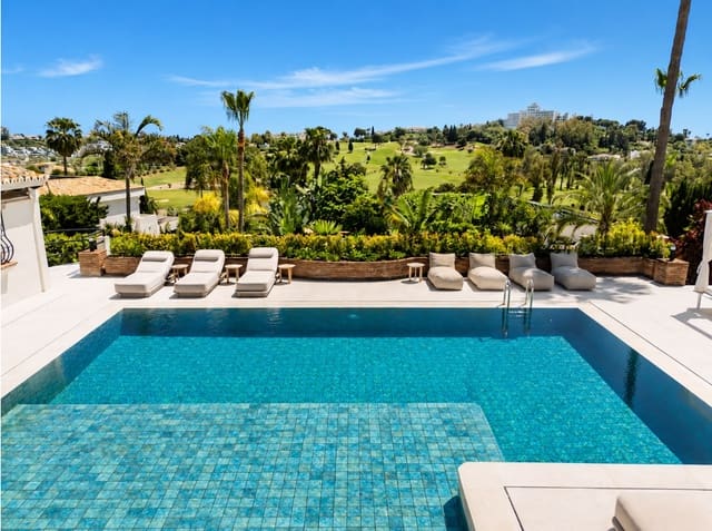 4 quarto Moradia para venda em Marbella com piscina garagem - 2 950 000 € (Ref: 9933680)