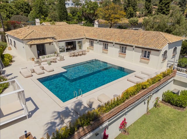 4 quarto Moradia para venda em Marbella com piscina garagem - 2 950 000 € (Ref: 9933680)