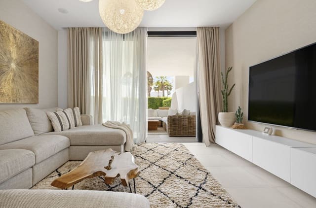2 bedroom Apartment for sale in Marbella with pool garage - € 499,000 (Ref: 9933683)