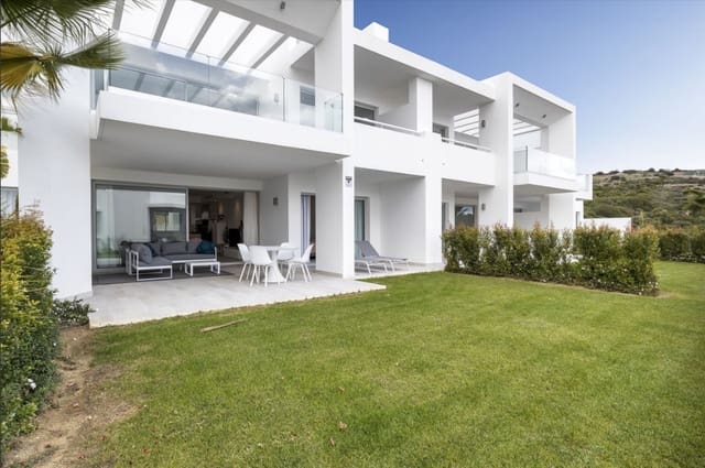 2 soverom Leilighet til salgs i Casares med svømmebasseng garasje - € 575 000 (Ref: 9933684)