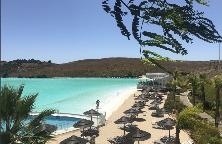 2 soverom Leilighet til salgs i Casares med svømmebasseng garasje - € 575 000 (Ref: 9933684)