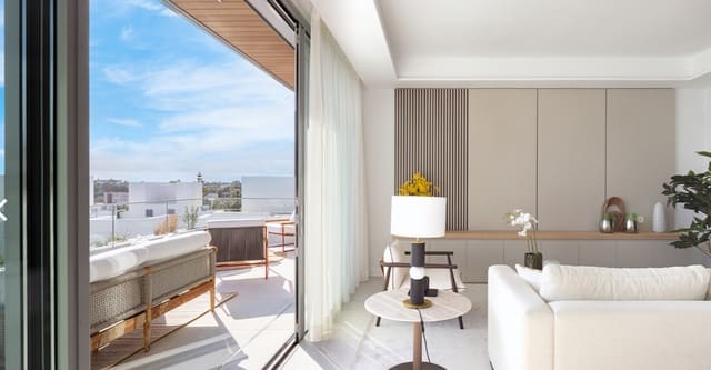 4 soverom Penthouse til salgs i Marbella med svømmebasseng garasje - € 1 365 000 (Ref: 9933687)